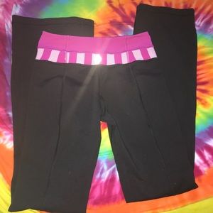 Lululemon yoga pants size 2